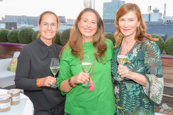 Birte Brüdt-Fuchs und Viola Fuchs beide Violas', Daniele Laubinger TNW Company